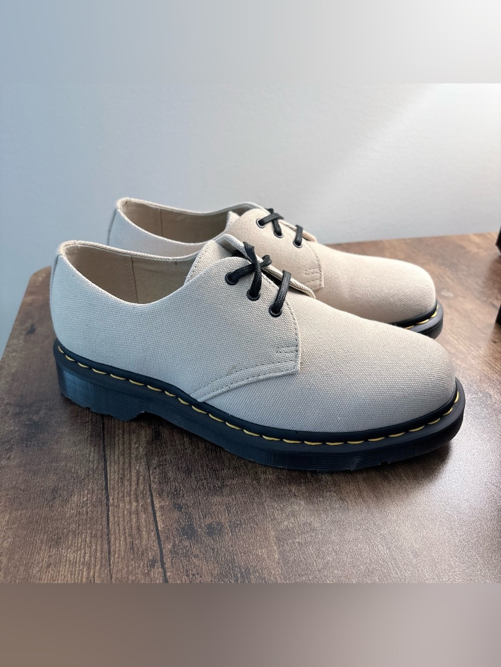 Dr. Martens 1461 Tan Canvas Oxford Shoes Women’s 8 / Men’s 7